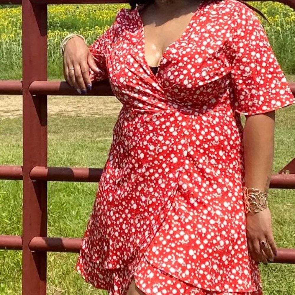 Spring Wrap Dress - Picture 3 of 4
